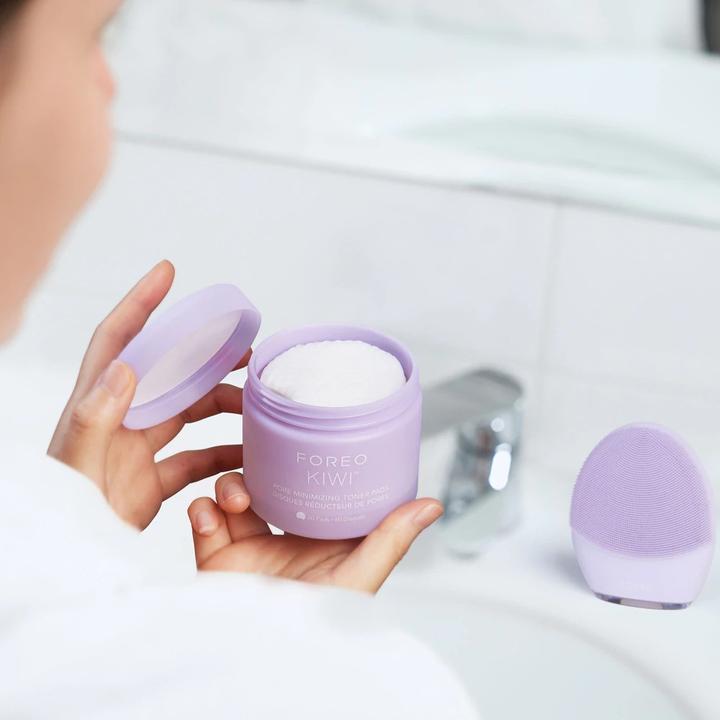 Immagine prodotto Foreo Pore Minimizing Toner Pads - 60 pezzi per pelli problematiche (Salviette detergenti per il viso, Tonico per il viso, 450 g)