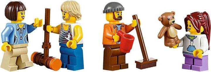 Produktbild LEGO Jahrmarkt-Fahrgeschäft (10244, LEGO Creator Expert)