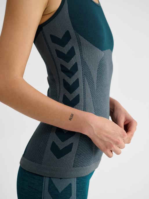 Produktbild hummel hmlCLEA SEAMLESS TOP (L)