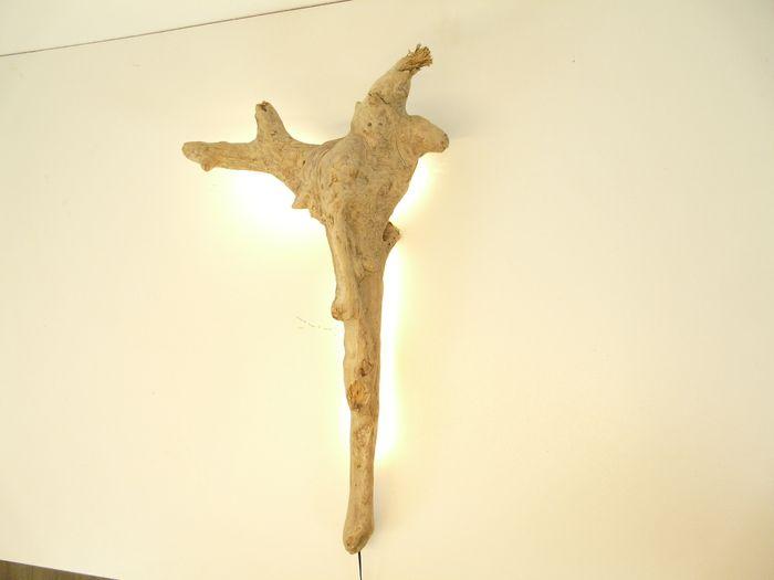 Immagine prodotto Peka-Ideen Wandlampe Treibholzlampe Schwemmholz, Höhe ca. 65 cm (600 lm)