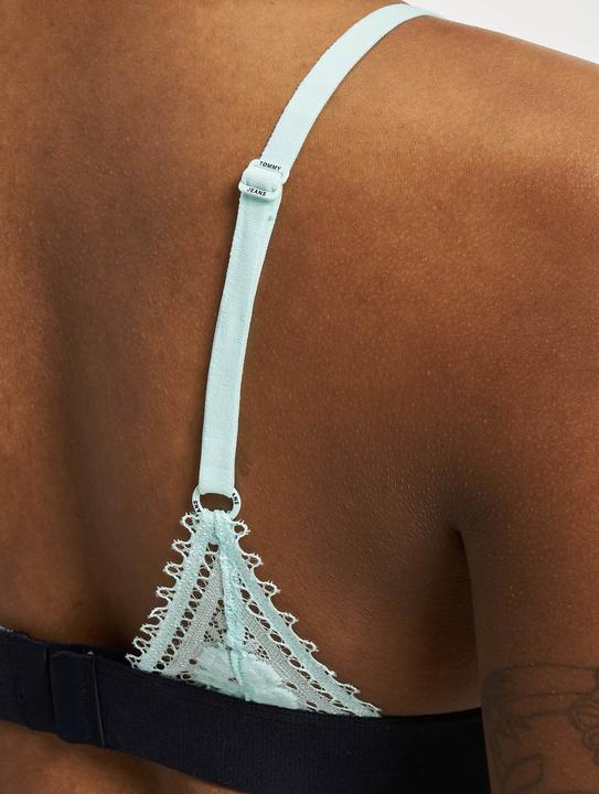 Actual product image Tommy Hilfiger Triangle (Single pack, S)
