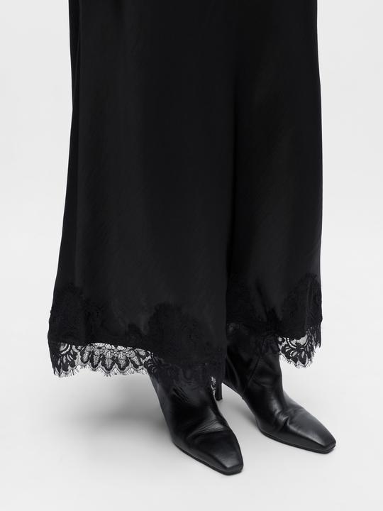 Produktbild Object COLLECTOR’S ITEM Satin Maxirock (36)