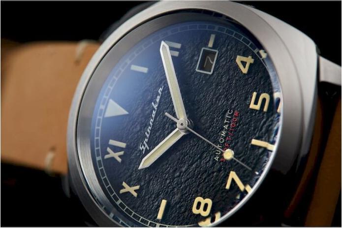 Actual product image Spinnaker SP-5071-01 Hull Automatic 42mm 10ATM (42 mm)