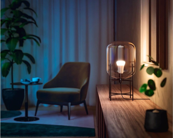 Immagine prodotto Philips Hue White & Color Ambiance BT (E27, 9.50 W, 806 lm, 2 x, F)