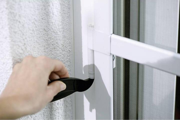 Actual product image tesa Insect screen Alu COMFORT adapter for doors, for mounting without drilling