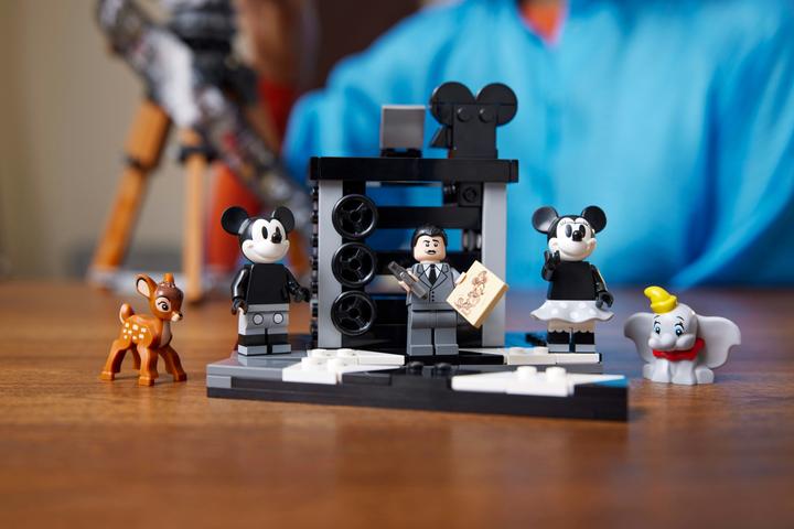 Immagine prodotto LEGO Fotocamera - Omaggio a Walt Disney (43230, Set LEGO rari, LEGO Disney)