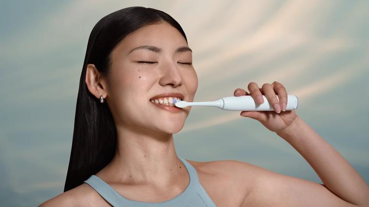 Actual product image Philips Sonicare Series 6100 (Sonic toothbrush)