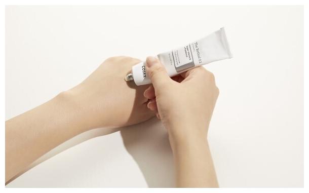 Actual product image Cosrx The Retinol 0.1 Cream (20 ml, 24h cream)