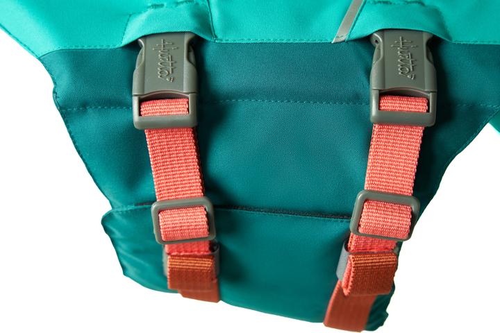 Actual product image Hurtta Life Savior Eco peacock (XL, Dog coat)