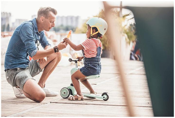 Actual product image Scoot and Ride Kask (45 - 51 cm)