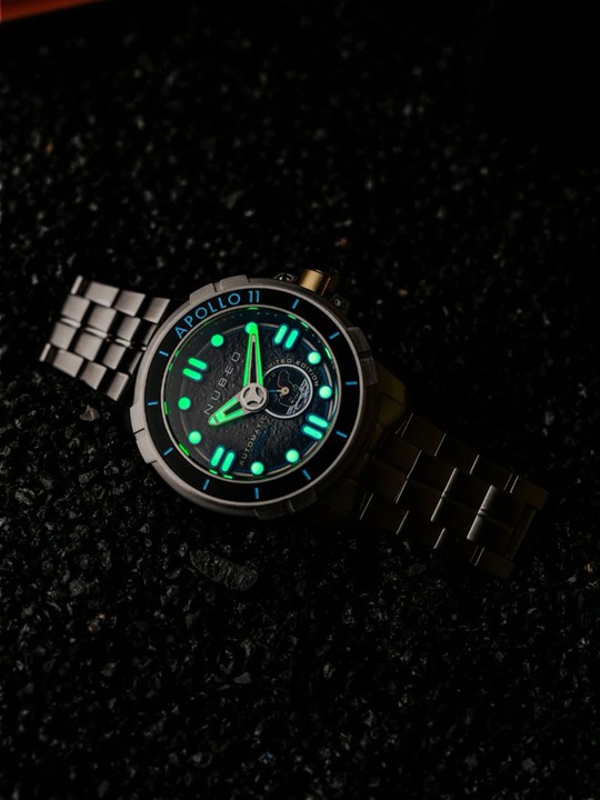 Actual product image Nubeo NB-6093-11 Apollo 55th (Rotating bezel left)