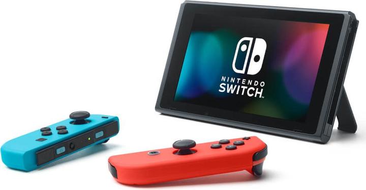 Produktbild Nintendo Switch Mario Kart 8 Deluxe Bundle