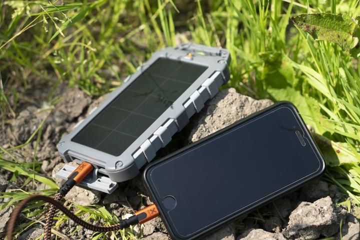 Actual product image Xtorm Fuel Series 4 (10000 mAh, 20 W, 50 Wh)
