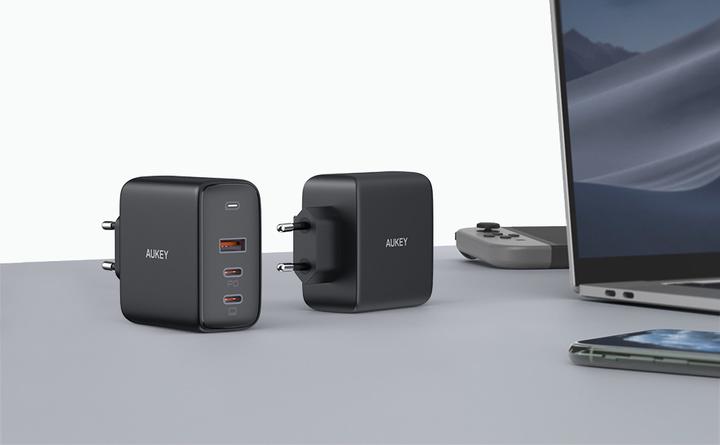 Produktbild Aukey Omnia PA-B6S + USB C Kabel (90 W)