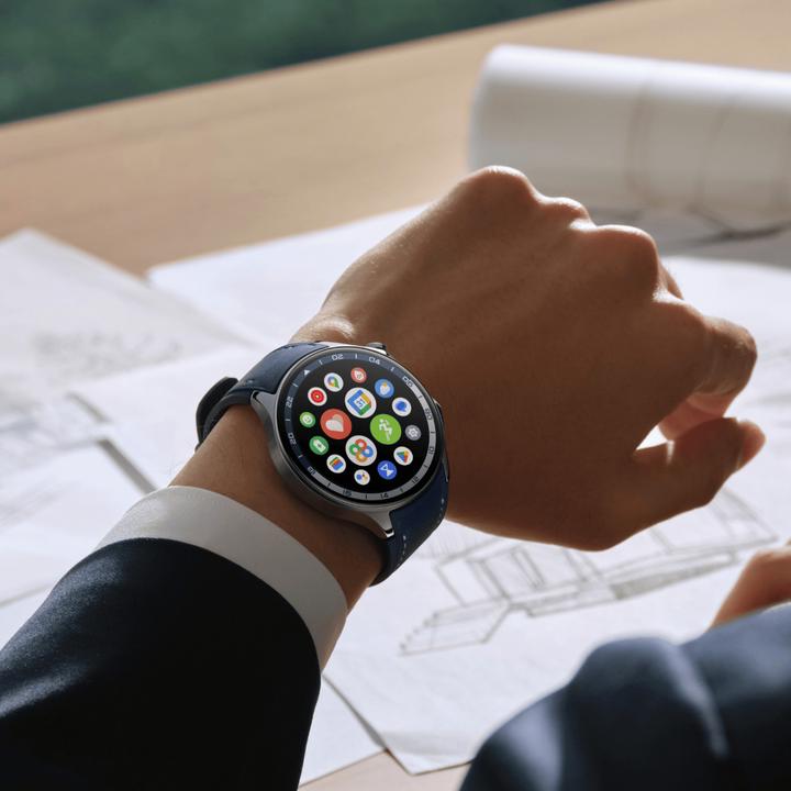 Actual product image OnePlus Watch 2 (36.30 mm)