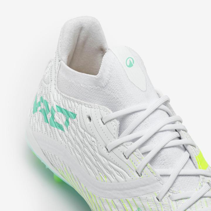 Actual product image Kipsta Damen Fussball Nockenschuhe MG/AG - Viralto III-W Feelings (39)