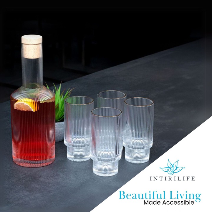 Produktbild Intirilife Glaskaraffen Set mit Korken und 4 Gläsern (1.70 l)