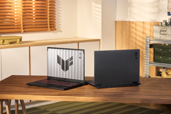 Image du produit ASUS TUF Gaming A16 RTX 4060 (15.98", AMD Ryzen AI 9 HX 370, 16 Go, 1000 Go, DE)