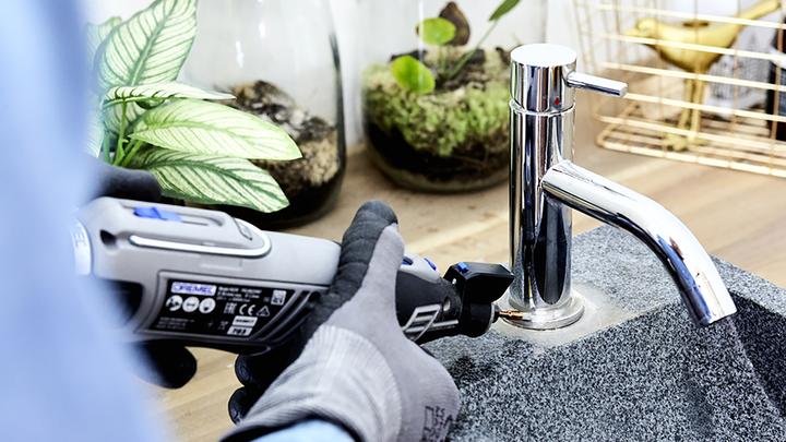 Actual product image Dremel 8220-5/65 Platinum Edition