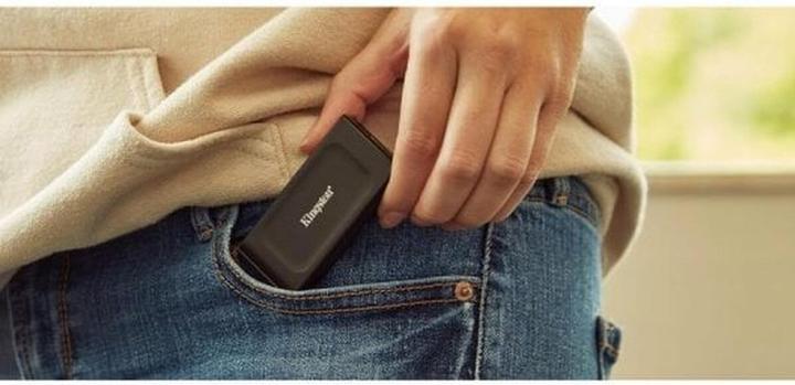 Productafbeelding Kingston XS1000 2TB SSD Zakformaat USB 3.2 Gen 2 Externe Solid State Drive tot 1050 MB/s (2 TB)