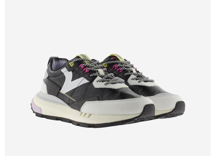 Actual product image Victoria Wing Evo (39)