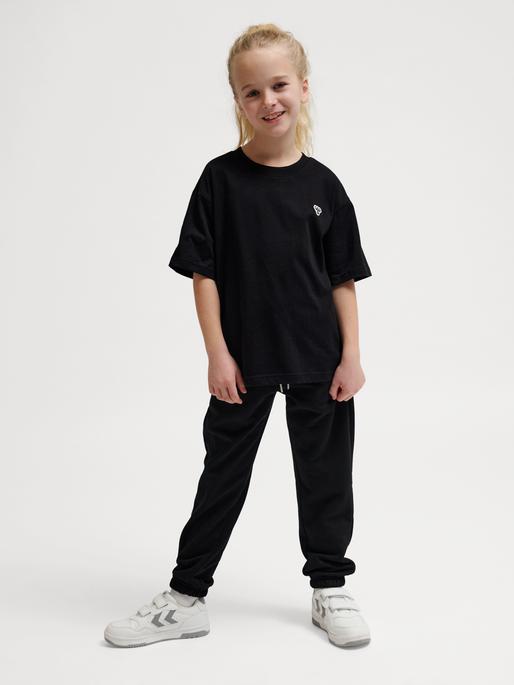 Produktbild hummel hmlJR LOOSE T-SHIRT S/S BEE (34, 36, 38, 40)