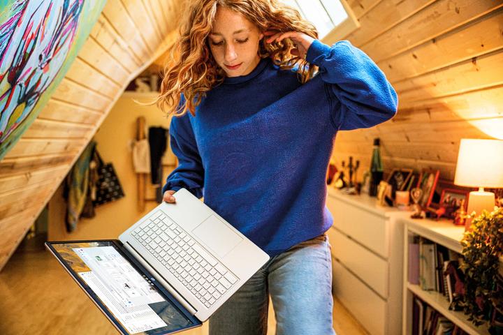 Actual product image HP Chromebook 15a-na0940nd (15.60", 64 GB, 4 GB, Eng. Int., Intel Celeron N4500)