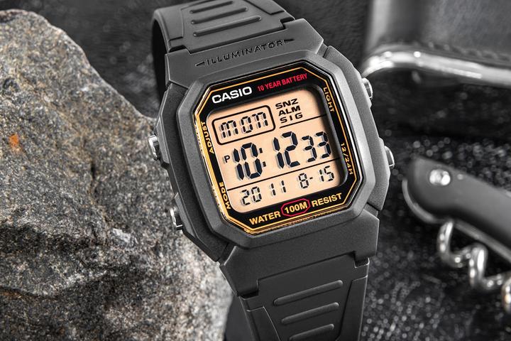 Produktbild Casio Herren W-800HG-9AVDF Unisex