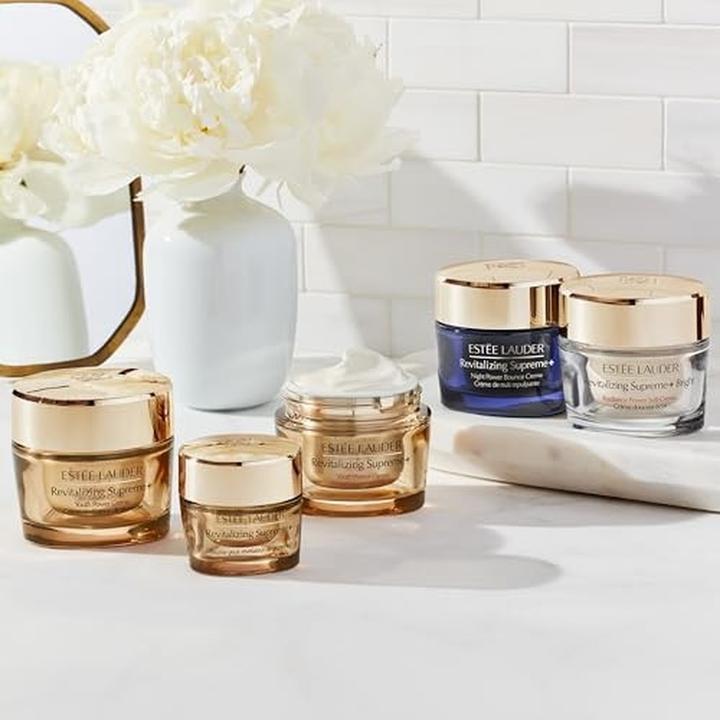 Actual product image Estée Lauder Essent Revitalizing Supr + Rad Pwr Soft Crème (50 ml, Day cream)