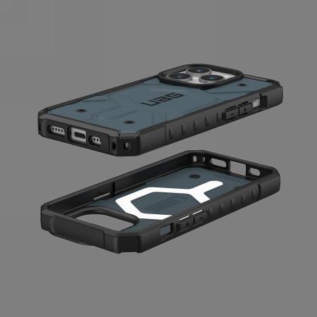 Actual product image UAG Pathfinder Magsafe Case (Apple iPhone 15 Pro)