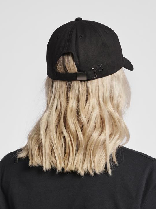 Actual product image hummel Hmlleo Cap (One size)