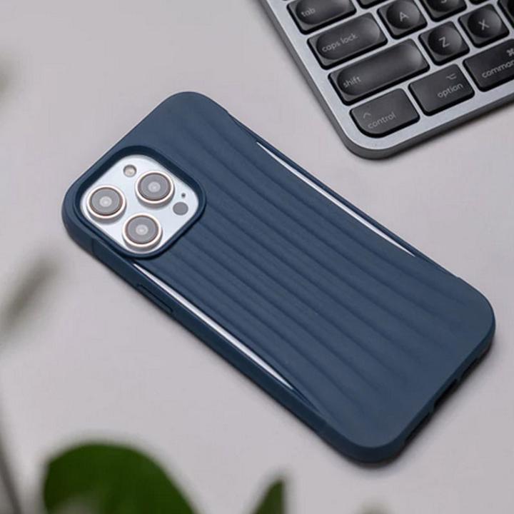 Actual product image X-Doria Raptic Clutch Case iPhone 14 Pro Max. back cover blue (Apple iPhone 14 Pro Max)
