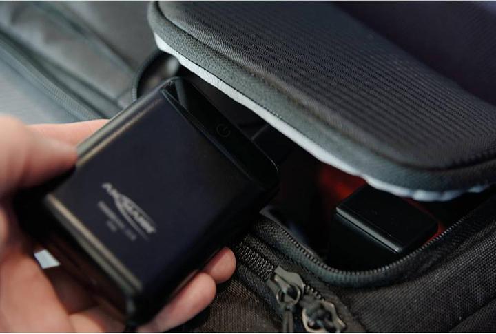 Produktbild Ansmann 10.8 mini (10000 mAh, 12 W, 37 Wh)