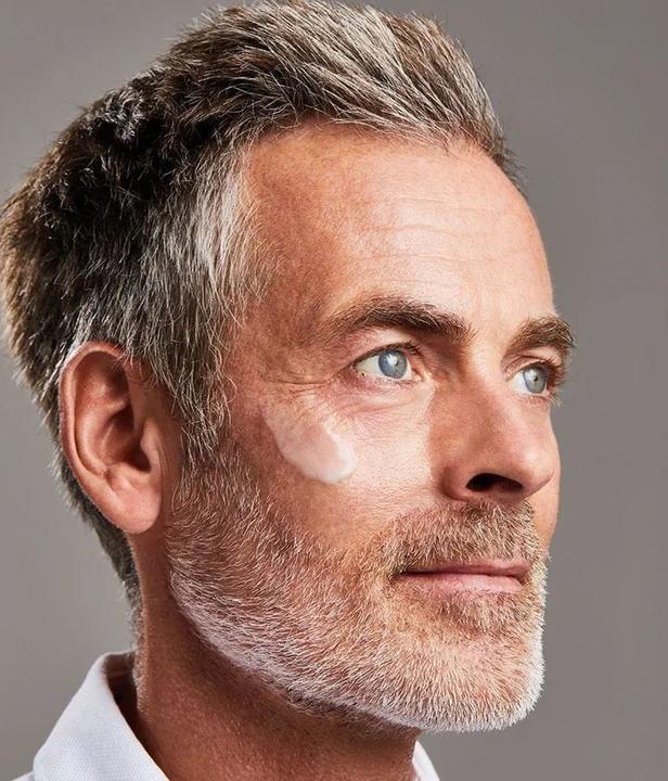 Actual product image NIVEA MEN Men Hyaluron Anti-Age Eye Cream (Eye Care Cream, 15 ml, Day + Night)