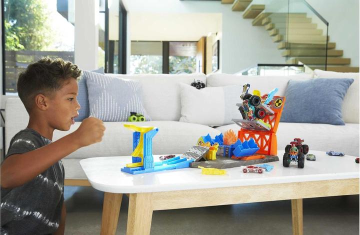 Image du produit Hot Wheels Monster Trucks Blast Station