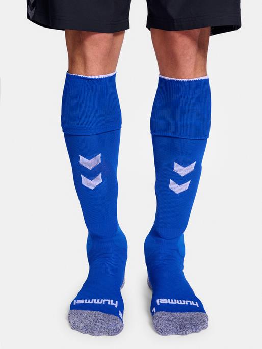 Actual product image hummel Hml Shin Guards Hard Shell (M)