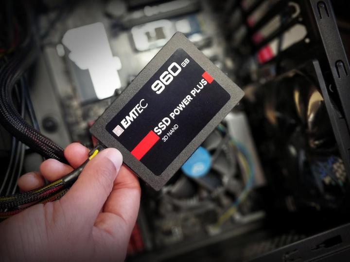 Immagine prodotto Emtec X150 Power Plus (240 GB, 2.5")