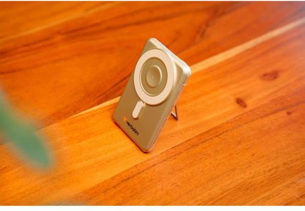 Image du produit Verbatim CnG 2C PB Wless 5000mAh Gold (5000 mAh, 20 W, 35.80 Wh)