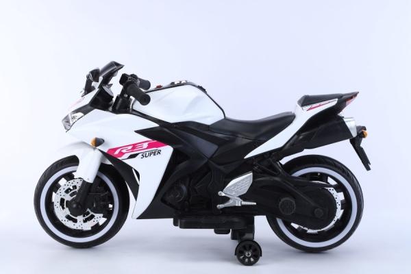 Actual product image Es-toys Elektro Kindermotorrad 888 – 12V 4,5A Akku – mit Stützräder, Musik und Lichter -Weiss (12 V)
