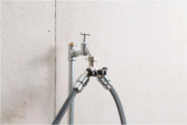 Actual product image Geka Plus two-way valves (2 way distributor, 101.60 mm)