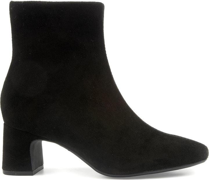 Actual product image Clarks W Fernie Zip (40)