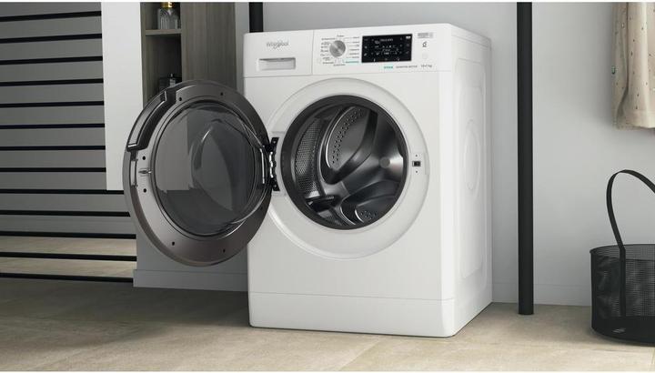 Actual product image Whirlpool FFWDD 1076258 SV EE
