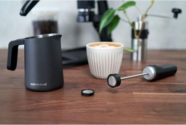 Immagine prodotto Subminimal Caraffa FlowTip Caraffa per il latte nera