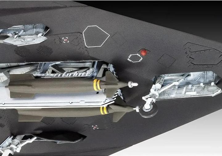 Produktbild Revell F-117 Stealth Fighter