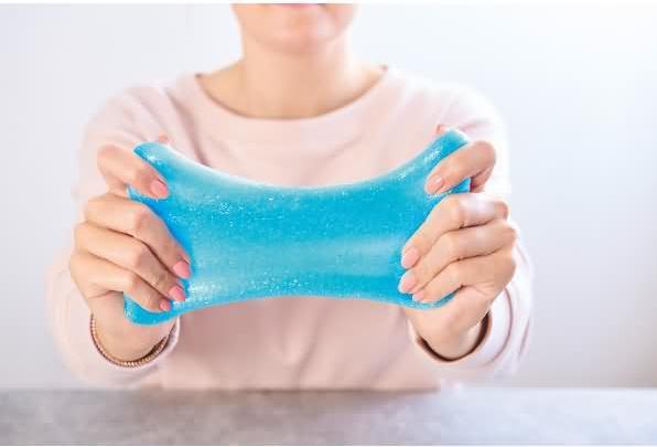Image du produit UHU GLITTER GLUE - Colle pailletée (90 g, 88.50 ml)