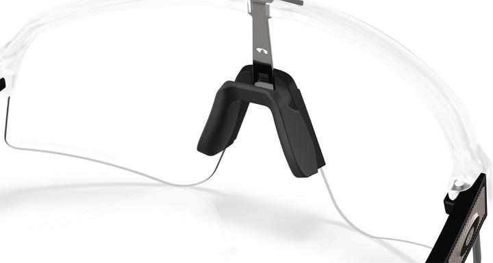Produktbild Oakley Sutro Lite Sweep (Matt Transparent Farn, Clear to Black Iridium Photochromic)