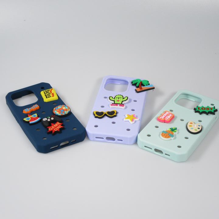 Image du produit PhoneLook Coque Case épais en silicone avec des trous pour les stickers à fixer clair (Apple iPhone 15 Pro)