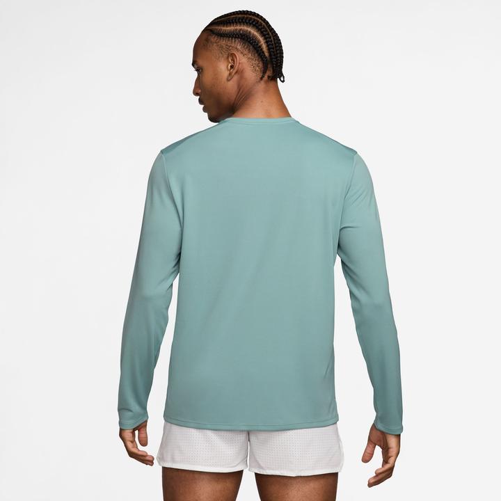 Actual product image Nike Miler Dri-Fit UV (S)