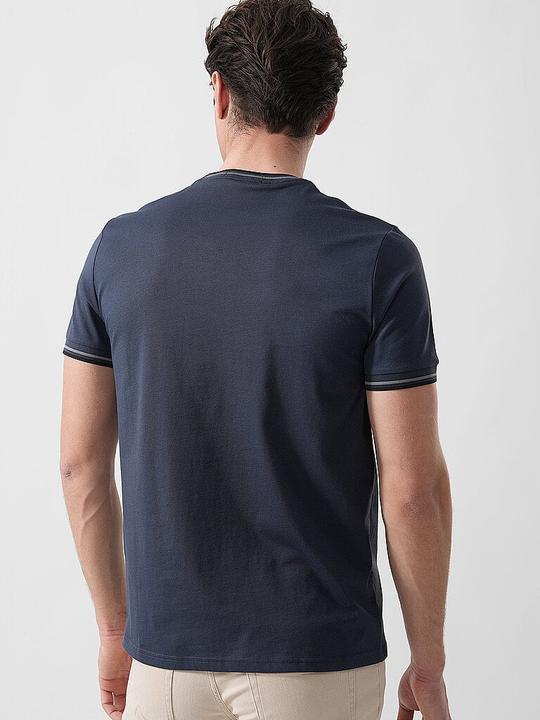 Actual product image Fred Perry M1588 (L)