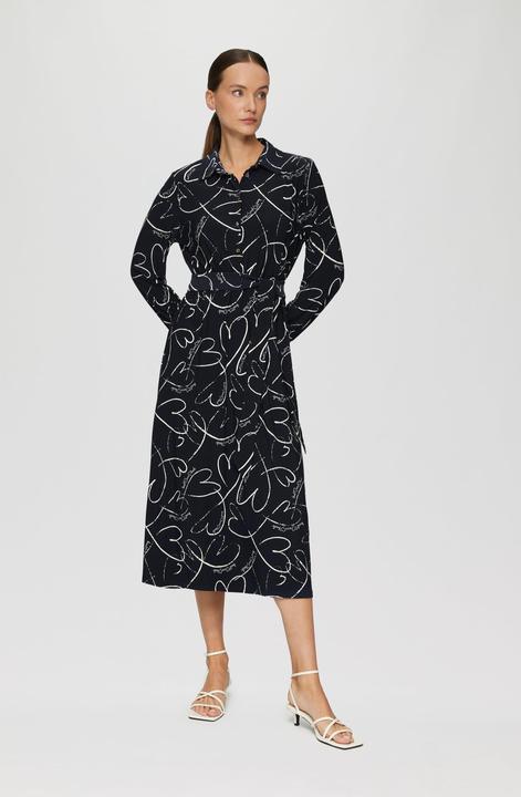 Image du produit S.Oliver Kleid Hemdblusenkleid aus Jersey mit Bindegürtel und Herz-Print (42)